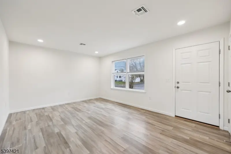 19 Beekman St, Manville, NJ 08835 - Image #3