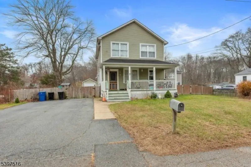 7 Corwin St, Kenvil, NJ 07847 - Image #3