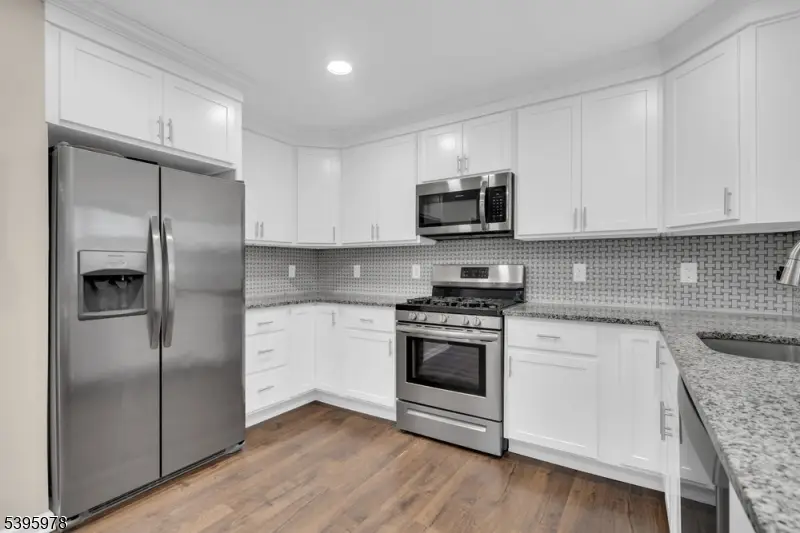 55 Lyons Rd, Oak Ridge, NJ 07438 - Image #3