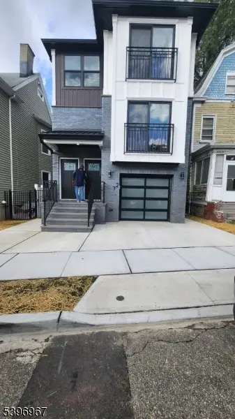 72 Hamilton St, East Orange, NJ 07017 - Image #1