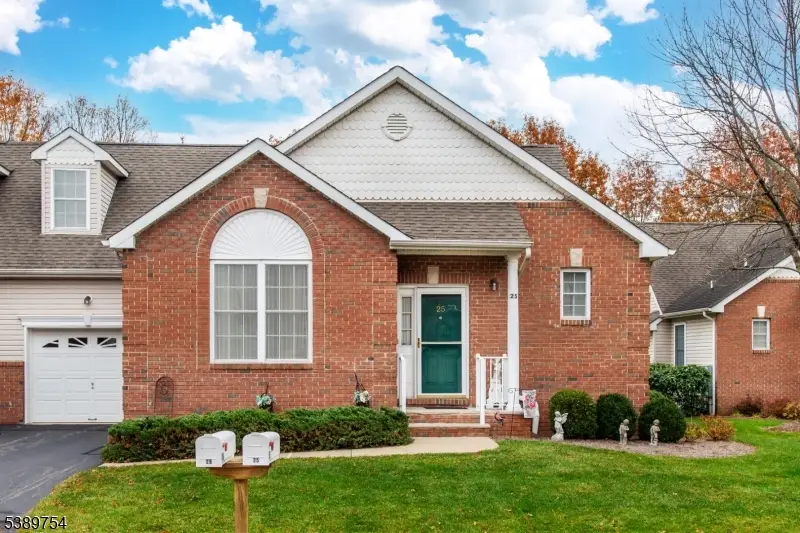 25 Indian Plantation St, Raritan Township, NJ 08822 - Image #1