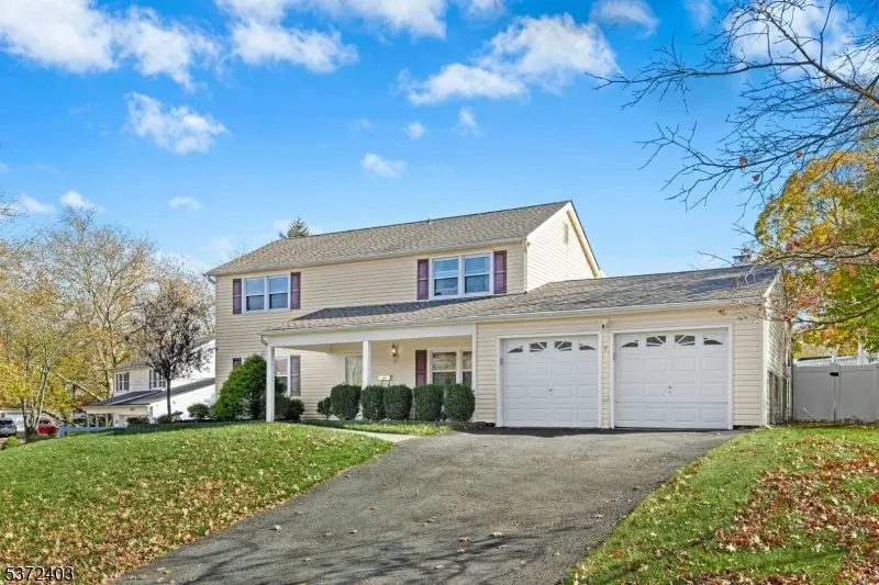 7 Concord Dr, Franklin Township, NJ 08873 - Image #3