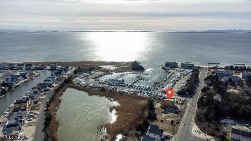 1427 Radio Rd, Little Egg Harbor, NJ 08087 - #1