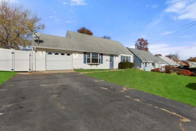 24 Frederick Ave, Colonia, NJ 07067 - Image #2