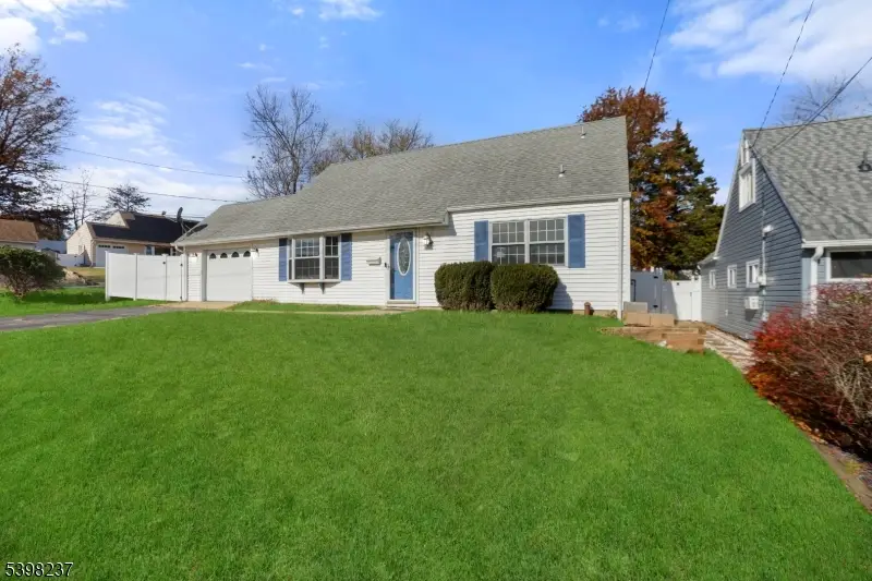 24 Frederick Ave, Colonia, NJ 07067 - Image #3