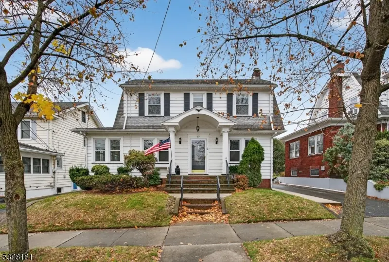 93 Gourley Ave, Clifton, NJ 07013 - Image #2