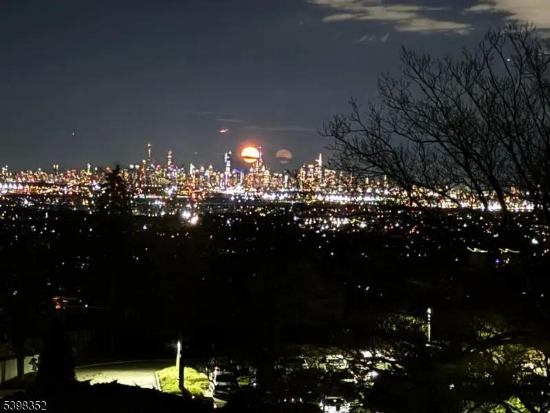 1 Claridge Dr #726, Verona, NJ 07044 - Image #1