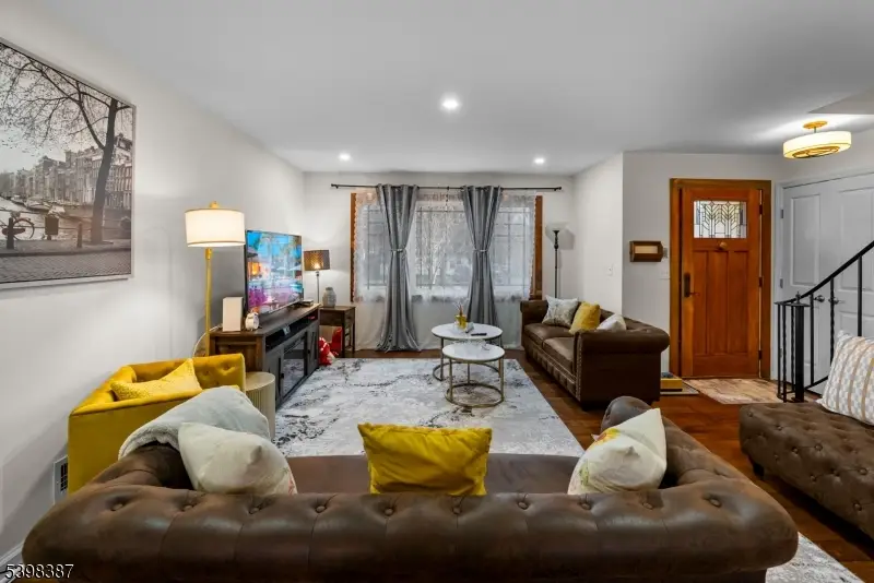 1721 Holly Rd, North Brunswick, NJ 08902 - Image #2