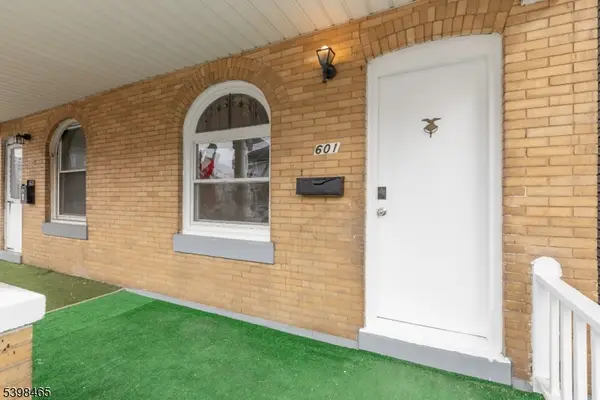 601 S Main St, Phillipsburg Town, NJ 08865