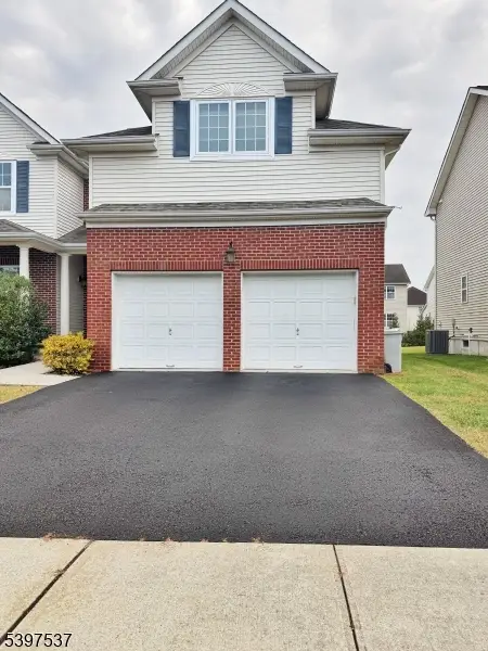 48 Willocks Cir, Franklin Township, NJ 08873 - Image #1