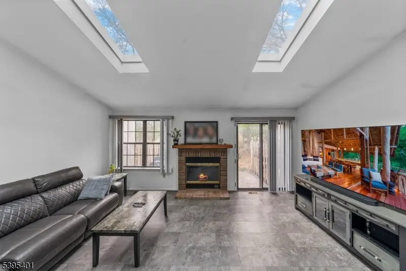 61 Bayberry Dr, Franklin Township, NJ 08873 - Image #3