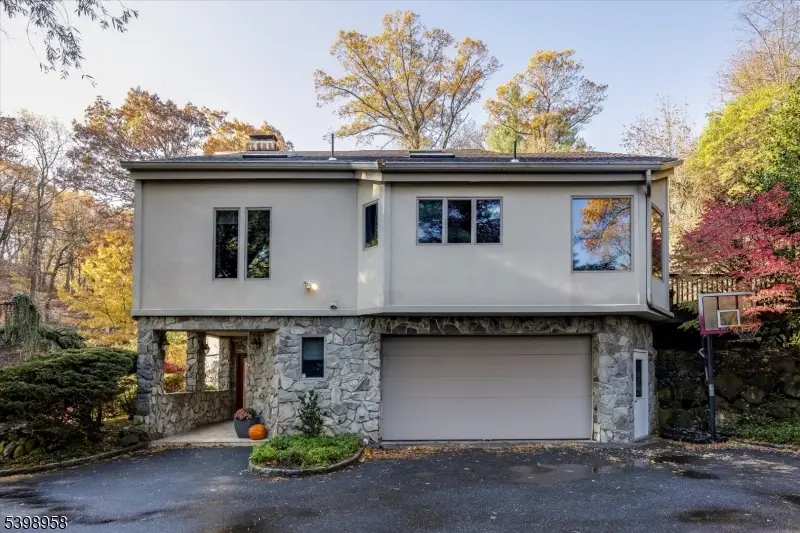 43 Bradford Ave, Upper Montclair, NJ 07043 - Image #3