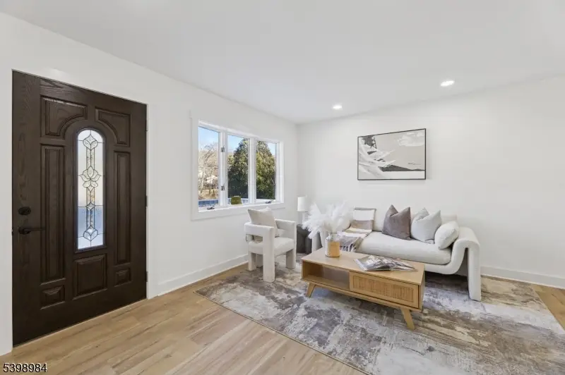 36 Ruth St, Hopatcong, NJ 07874 - Image #2