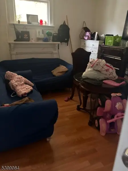 225 Pine St, Elizabethport, NJ 07206 - Image #3