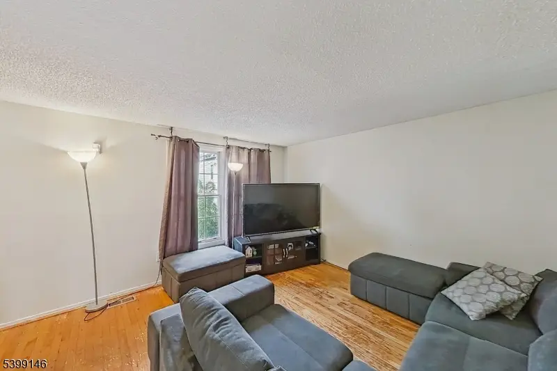54 Bruen Ave #1, Irvington, NJ 07111 - Image #2