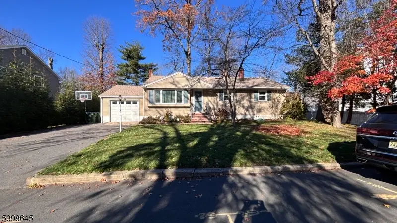 49 Goodluck St, Edison, NJ 08820 - Image #1