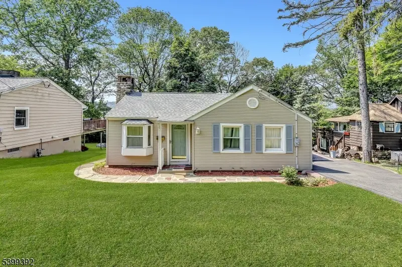 76 Hillside Rd, Lake Mohawk, NJ 07871 - Image #1