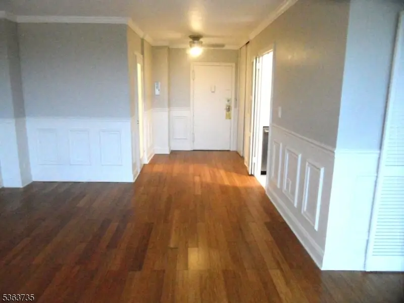 276 Prospect St #8 D, East Orange, NJ 07017 - Image #2