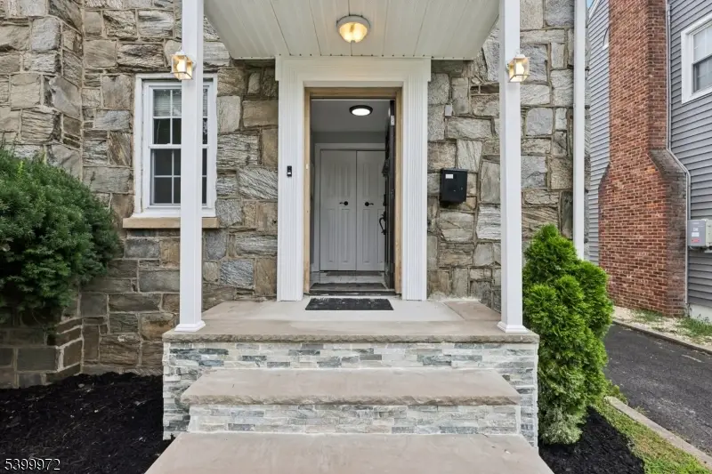 1042 Battle Hill Terrace, Union, NJ 07083 - Image #3