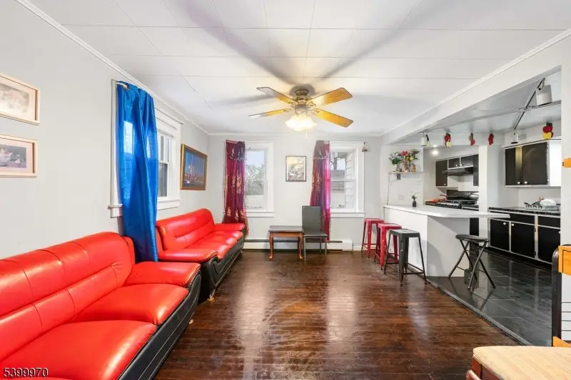 160 W Colfax Ave, Roselle Park, NJ 07204 - Image #3