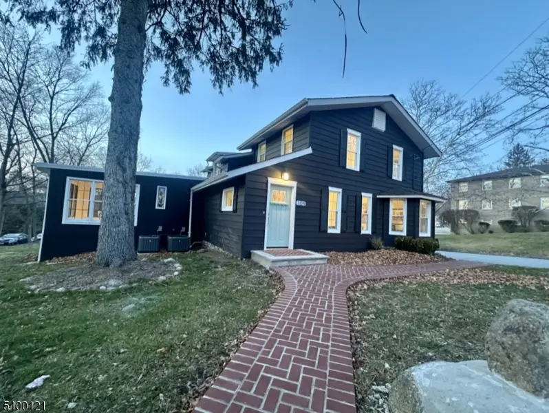 109 Franklin Ave, Oakland, NJ 07436 - Image #1