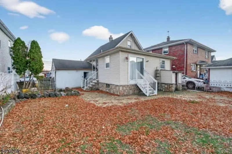 44 Liberty St, Clifton, NJ 07013 - Image #2