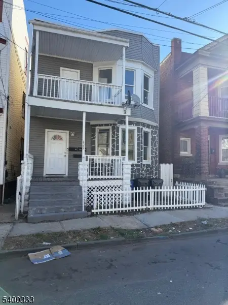 422 Jelliff Ave, Newark, NJ 07112 - Image #1