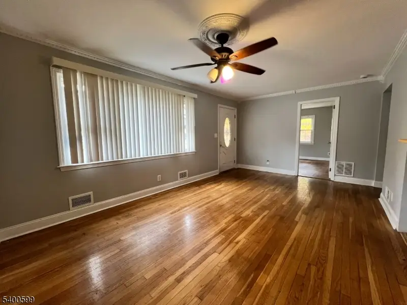 275 Muriel Ave, North Plainfield, NJ 07060 - Image #2