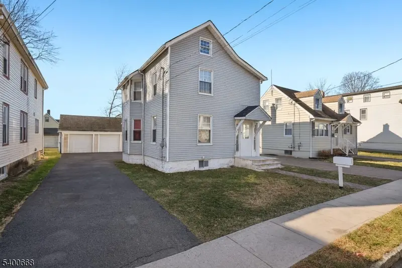 60 Searing St, Dover, NJ 07801 - Image #2