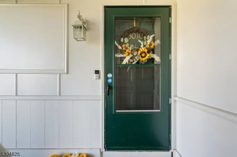 3010 Doolittle Dr, Bradley Gardens, NJ 08807 - Image #2