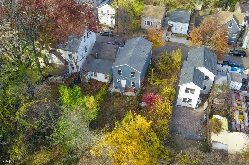 208 N 1st St, Paterson, NJ 07522 - Image #2