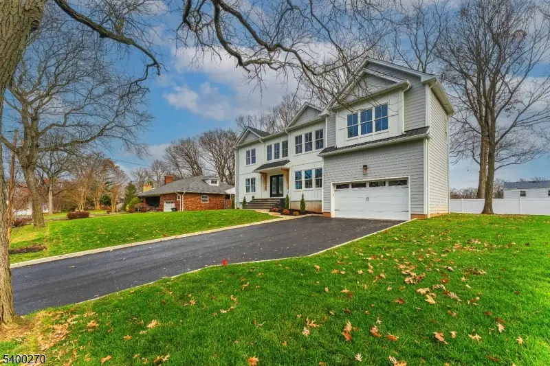 27 Stemmer Dr, Clark, NJ 07066 - Image #2