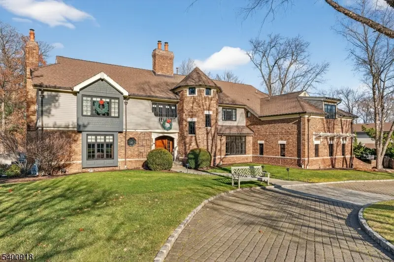 54 Hamilton Dr East, North Caldwell, NJ 07006 - Image #3