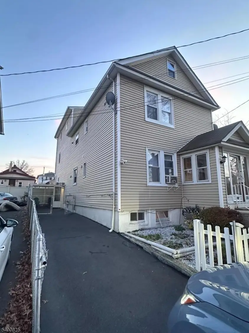 386 Yale Ave, Hillside, NJ 07205 - Image #1