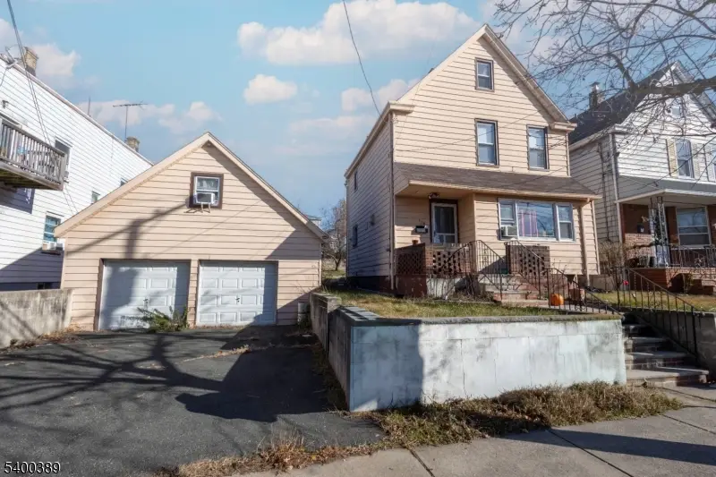 174 Randolph St, Passaic, NJ 07055 - #1