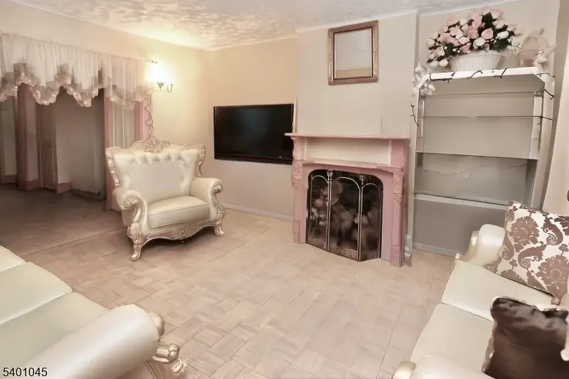 22-24 Kensington Pl, East Orange, NJ 07017 - Image #2