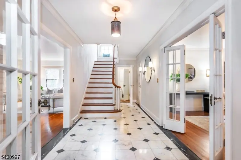 158 S Mountain Ave, Montclair, NJ 07042 - Image #2