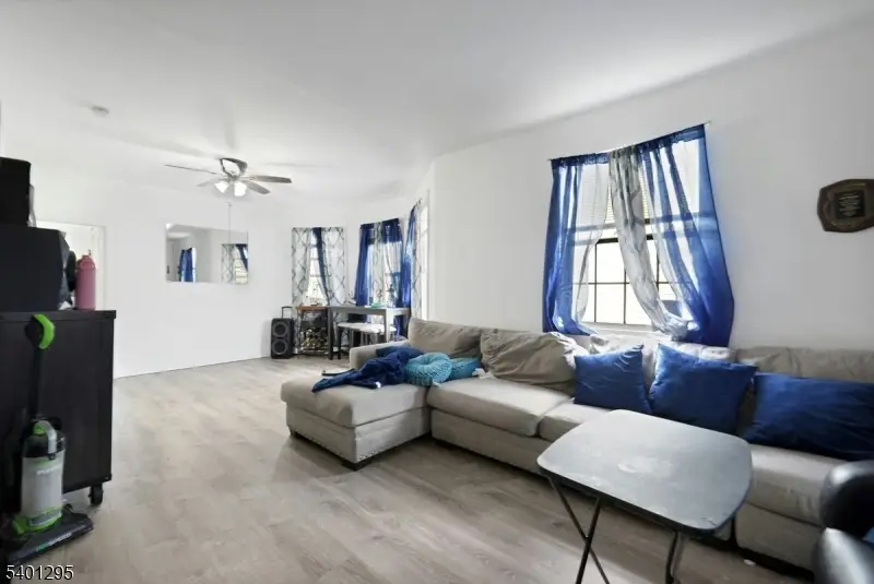 42 Lakeshore Dr #2, Prospect Park, NJ 07508 - #3