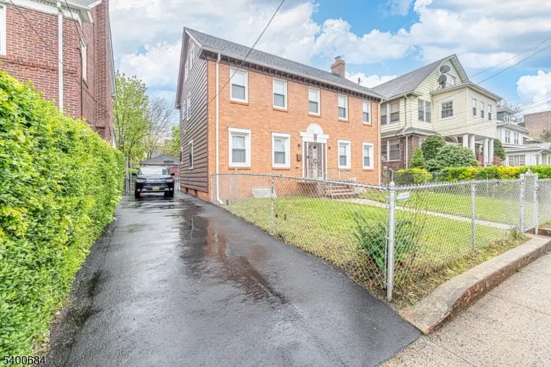 836-838 S 11th St, Newark, NJ 07108 - Image #2
