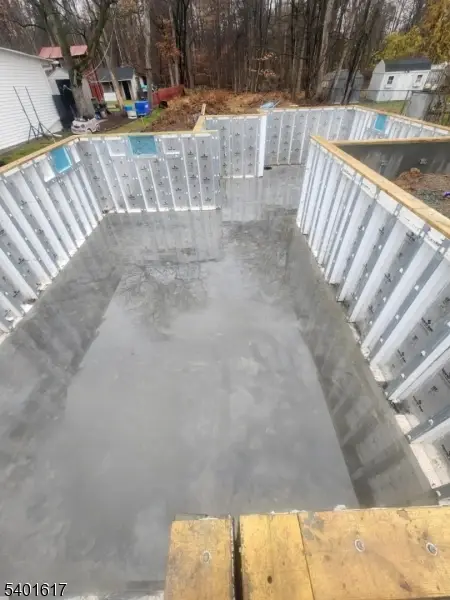 263 Lake Shore Dr, Lake Hiawatha, NJ 07034 - Image #2