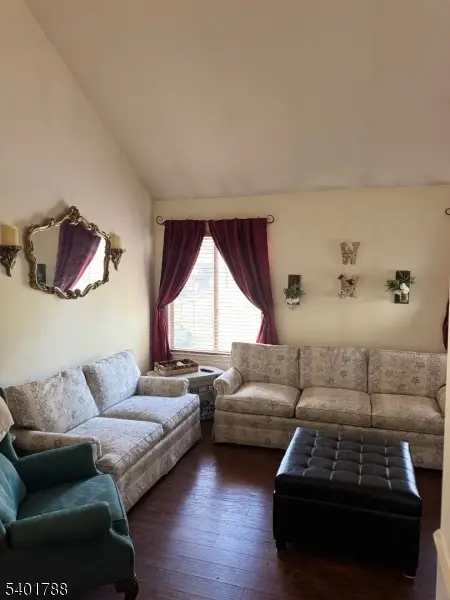 36 Stevens Court, The Hills, NJ 07921 - Image #2