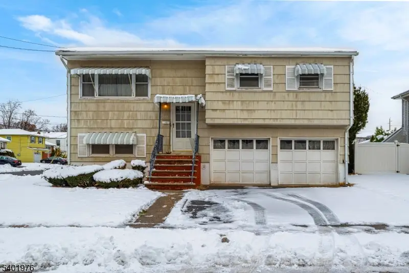 875 Rayhon Ter, Rahway, NJ 07065 - Image #1