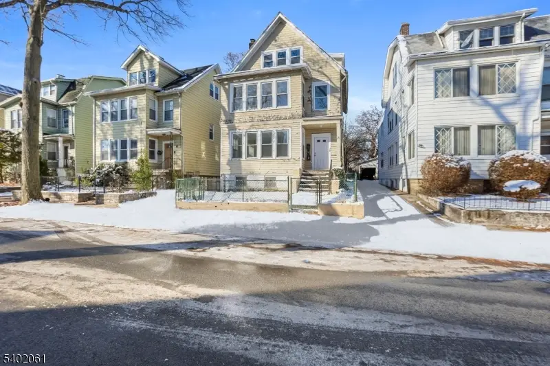 21 N 23rd St, East Orange, NJ 07017 - Image #3