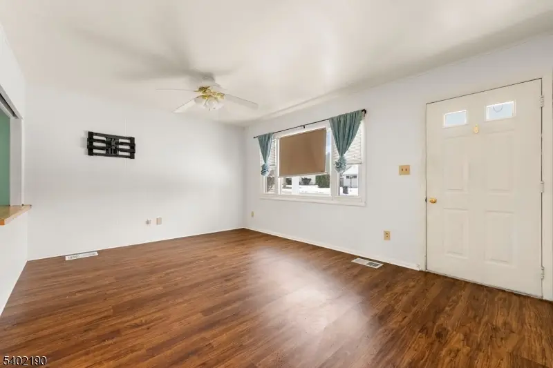 408 Stelko Ave, Phillipsburg, NJ 08865 - Image #3