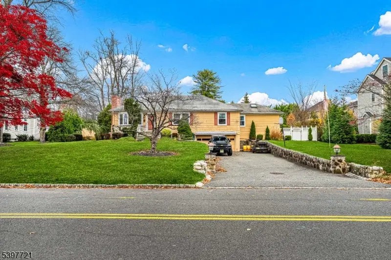 163 Briarwood Rd, Florham Park, NJ 07932 - Image #2