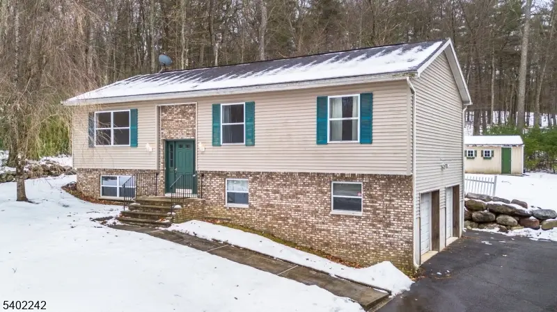 29 Old Mashipacong Rd, Montague, NJ 07827 - Image #1