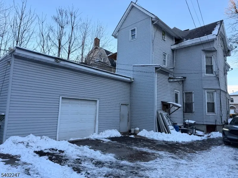 160-162 Roseville Ave #3, Newark, NJ 07107 - Image #3