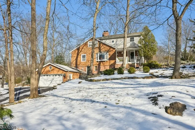 14 Manor Rd, North Haledon, NJ 07508 - Image #2