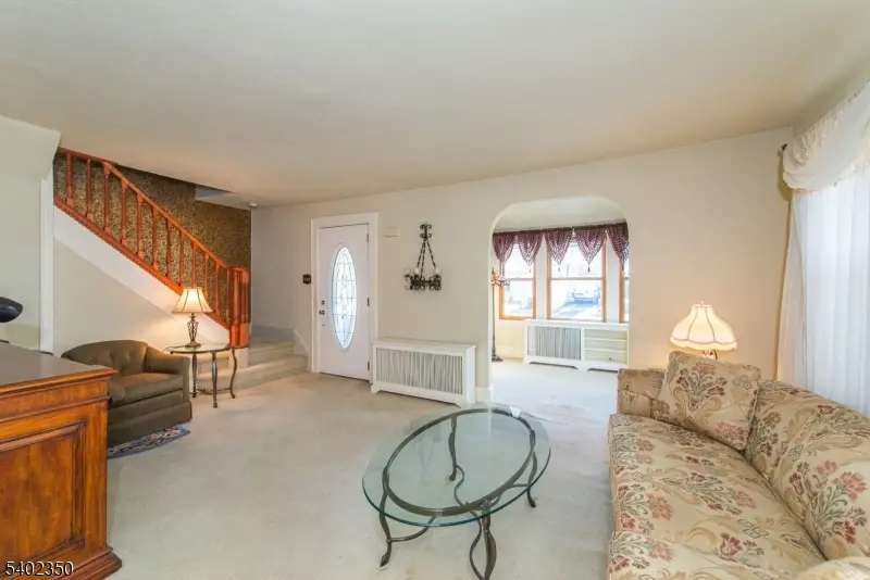 31 Gray St, West Caldwell, NJ 07006 - #2