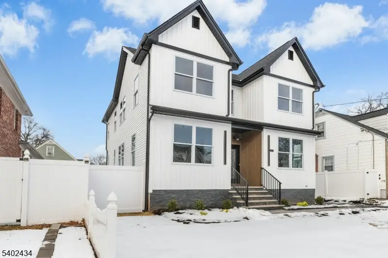 61 W Colfax Ave, Roselle Park, NJ 07204 - #2